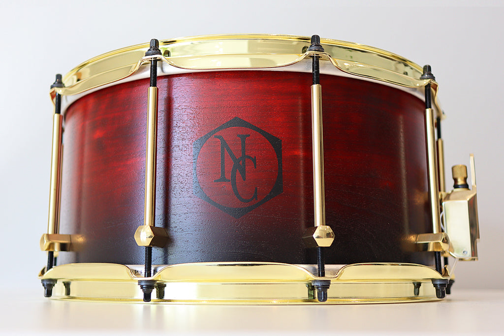 Noble & Cooley Solid Shell Classic Cherry 7" x 14" Snare
