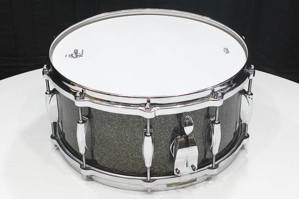 Snare mit Lug – Boston Drum CenterSnare mit Lug – Boston Drum Center  